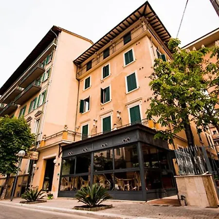 ホテル Le Fonti
