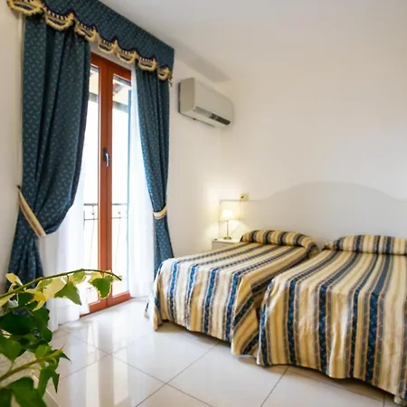 Le Fonti ホテル 4*